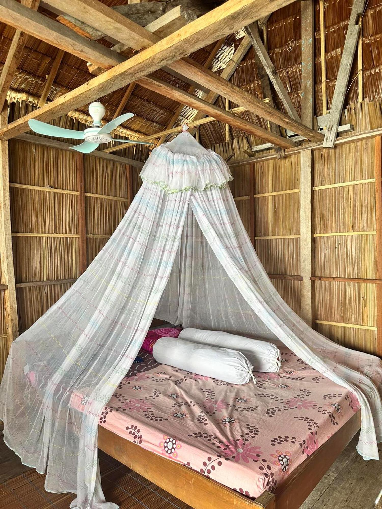 Nyanse Homestay - Raja Ampat Besir Exterior photo
